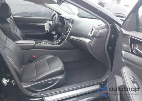 2021 Nissan Maxima Sv Xtronic Cvt z USA, uszkodzony, nr VIN 1N4AA6CV3MC507948